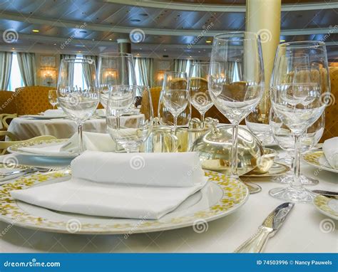 Elegant Table Setting Dinner Cruise