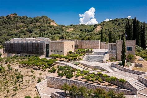 Elis Archaeologist Museum Tour