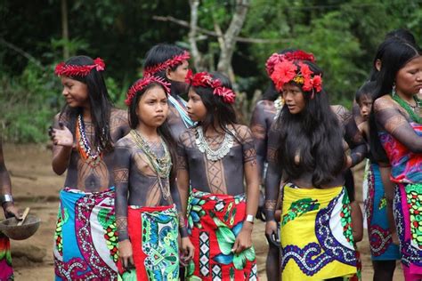 Embera Traditional Clothing