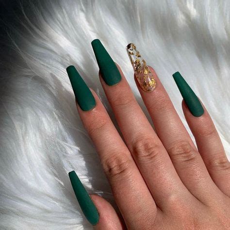 Emerald Green Butterfly Nails: The Latest Trend For 2023