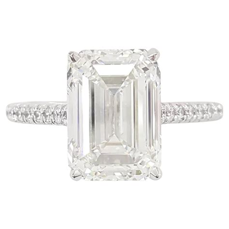 Emerald Cut Engagement Ring