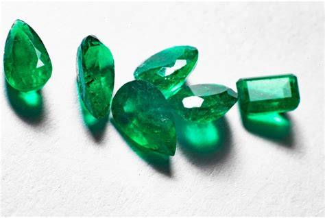 Emerald Cuts and Shapes