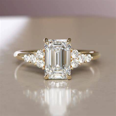 Emerald Diamond Ring Settings
