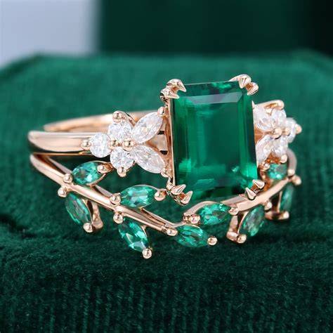 Emerald Leaf Engagement Ring Design