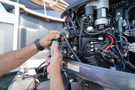 Emergency Boat Motor Repair Service