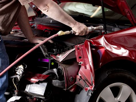 Emergency Collision Repair Milwaukee WI