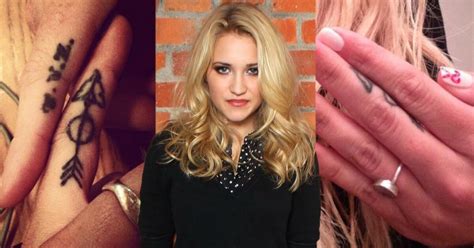 Emily osment, Get a tattoo and Purple hair on Pinterest