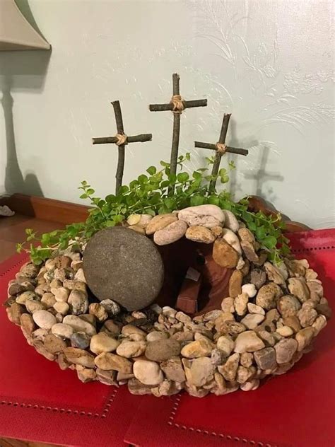 Enchante Easter Decorations