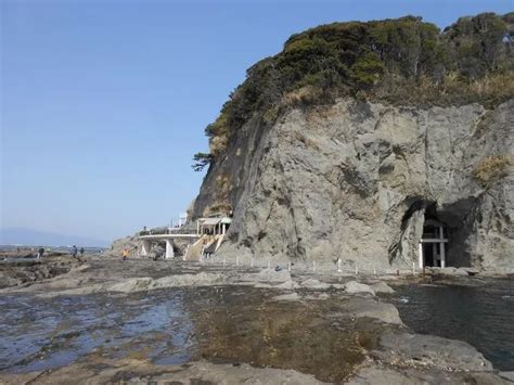 Enoshima Iwaya Caves