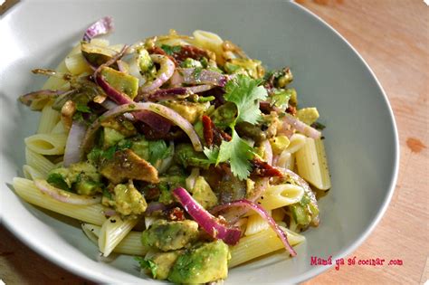 Ensalada de pasta con guacamole Receta de Josemi EatTheGreen- Cookpad