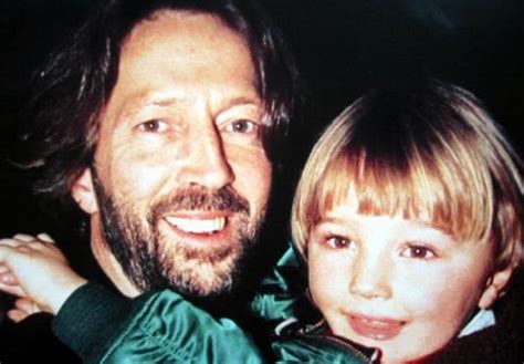 Eric Clapton chanteur et guitariste rock avec la mère de son fils Lori