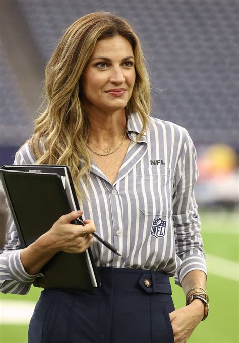 Erin Andrews Packers Clothes
