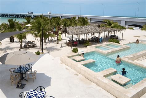 Escapetta Beach Club Progreso