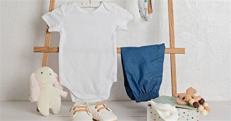 Essential Components of the Perfect Newborn Outfit To Leave Hospital