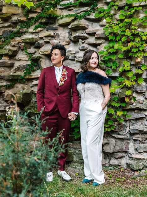 Essential Elements of Androgynous Wedding Attire