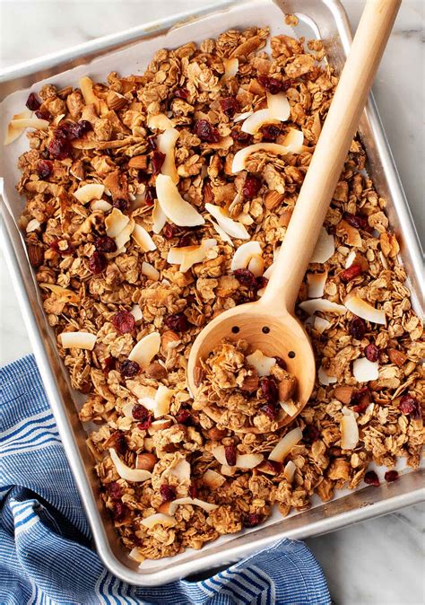 Essential Ingredients for Your Perfect Homemade Granola