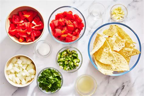 Essential Ingredients for a Classic Salsa Recipe