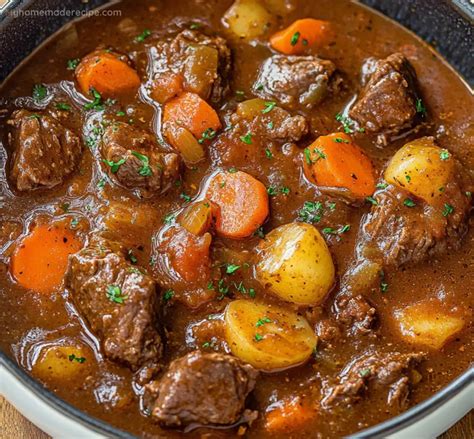 Essential Ingredients for the Perfect Beef Stew Recipe