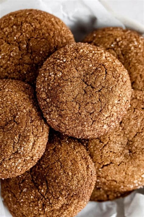 Essential Tips for Baking Perfect Molasses Cookies