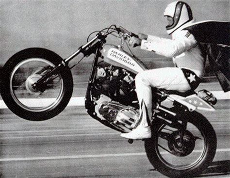 Evel Knievel's Early Life and Career