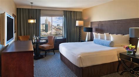 Excalibur Hotel Las Vegas Guest room