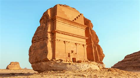 Experiencing AlUla culture