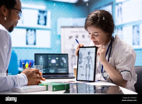 Expert Anthropologist Explaining