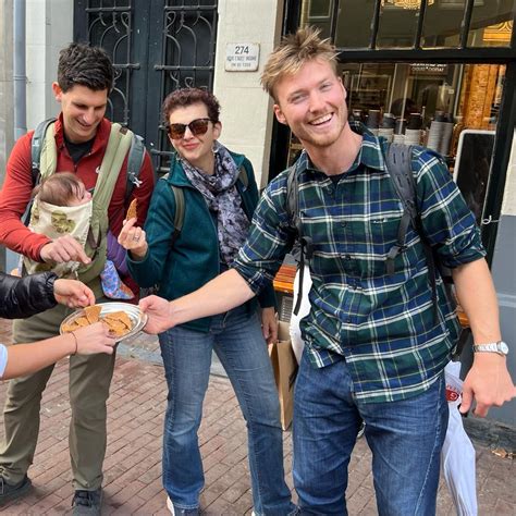 Expert Food Tour Guide