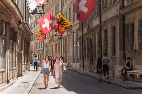 Explore Geneva