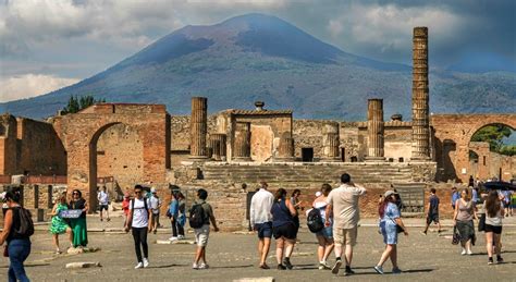 Explore Pompeii Options