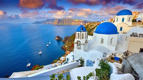 Explore Santorini