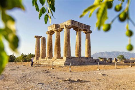 Exploring Ancient Corinth
