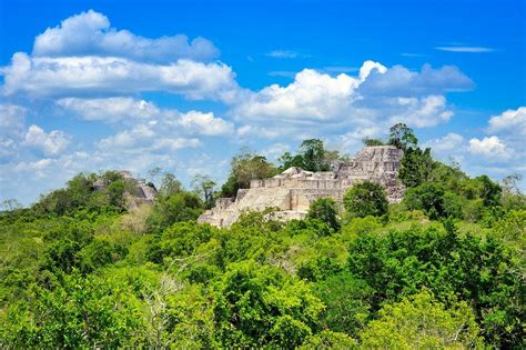 Exploring Calakmul ruins