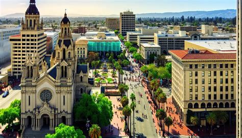 Exploring Downtown & The Capitol Area with Your Pet
