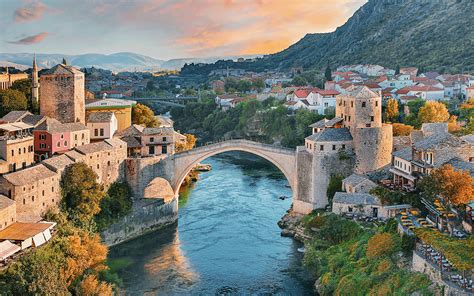 Exploring Mostar