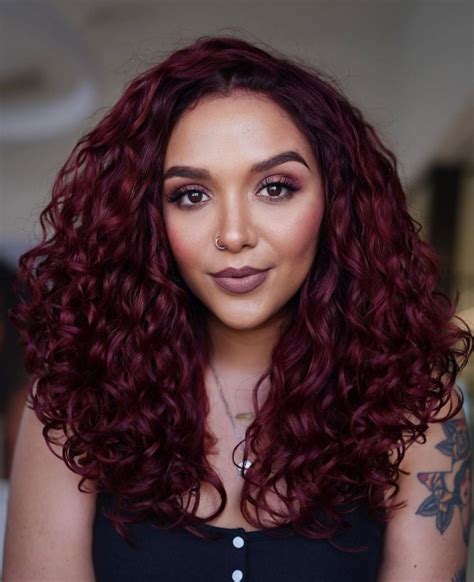 Exploring Popular Dark Red Curly Hair Hues