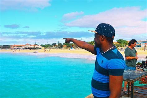 Exploring Sal Island