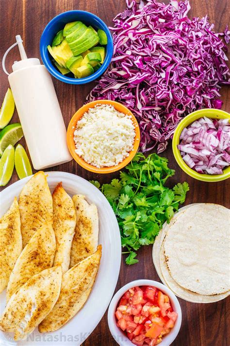 Exploring the Common Ingredients in Fish Taco Dressing