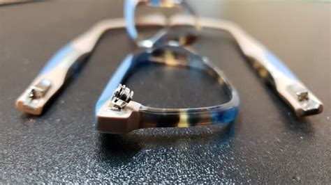 Eyeglass Hinge Repair