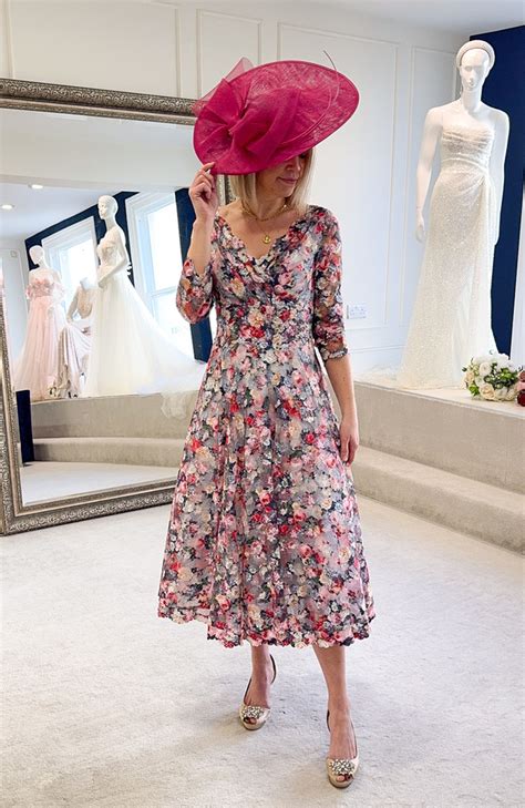 FAQ: Classy Unusual Mother of the Bride Dresses UK