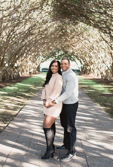 FAQ: Dallas Engagement Photos