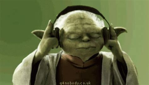 FAQ: Dancing Yoda GIF