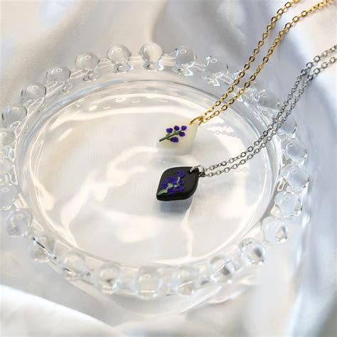 FAQ: July Flower Necklaces