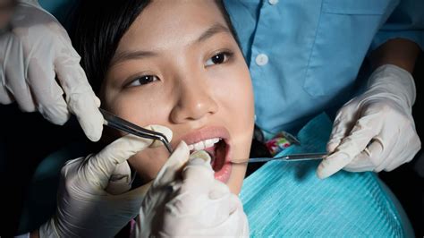 FAQ Painless New Procedure Gives You a Glamorous Grin