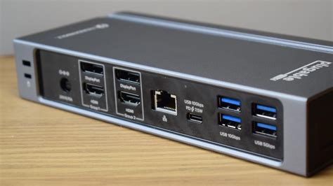 FPGA-based USB4 Dock