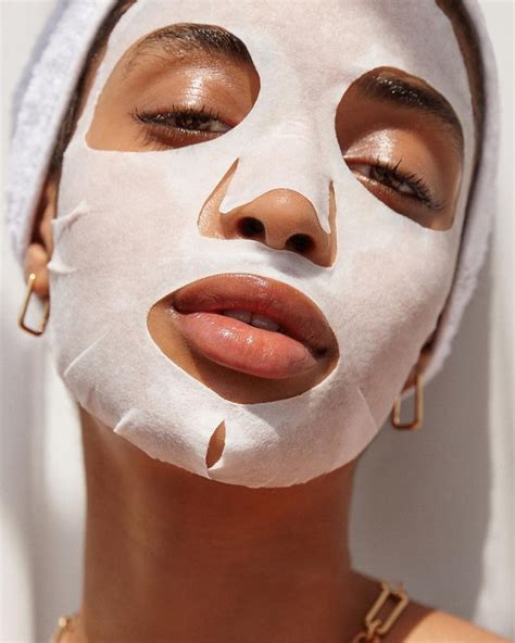 Discover the Soothing Secrets of Silky Smooth Skin: Luxurious Facial Masks for Delicate and Sensitive Skin Types