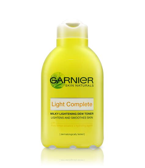 Facial Toner Garnier Light Complete