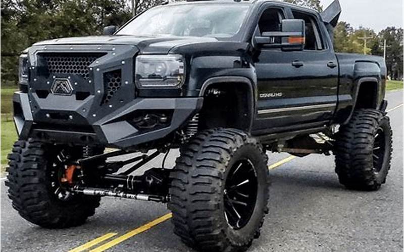 Factors To Consider When Buying A Lifted Truck
