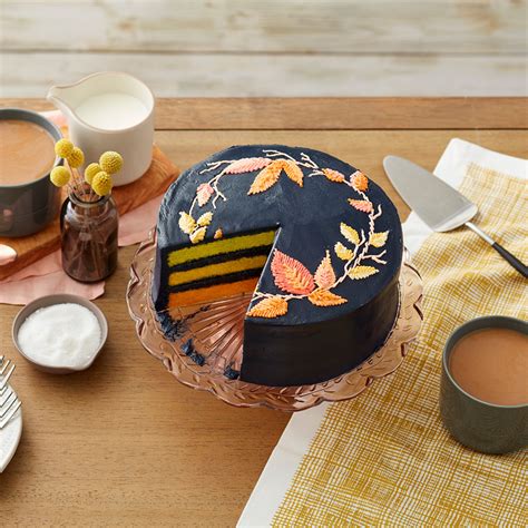 Fall Leaves Cake