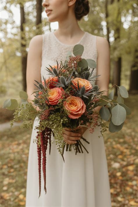 Fall Wedding Bouquet Trends
